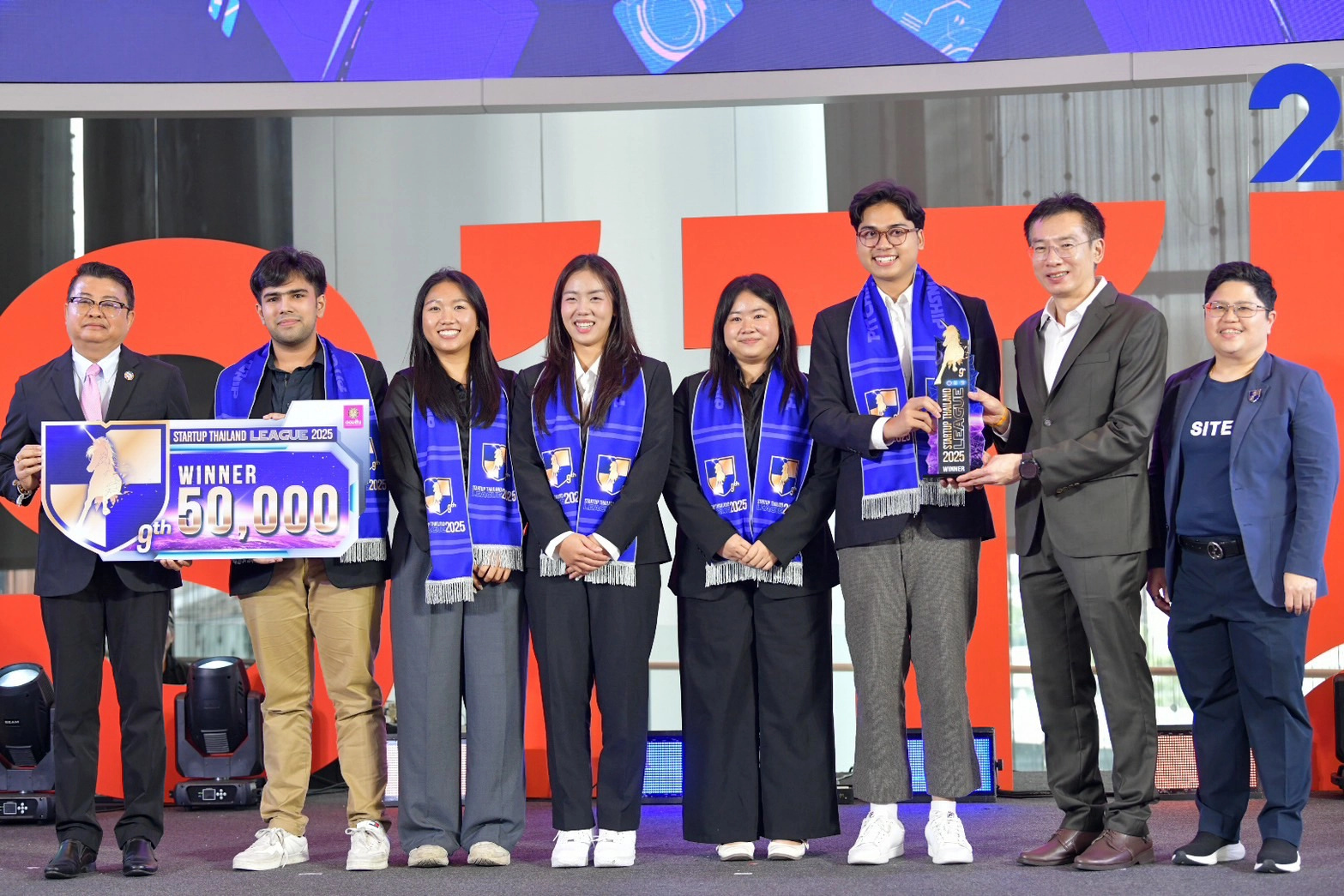 เลือดใหม่วงการสตาร์ตอัพ! “ทีม KLORA” ผงาดคว้าแชมป์Startup Thailand League 2025 ระดับประเทศปีที่ 9 NIA ปลุกพลังเจนใหม่ต่อยอดไอเดียสู่ธุรกิจจริง “คิดจริง ทำจริง ขายได้จริง”