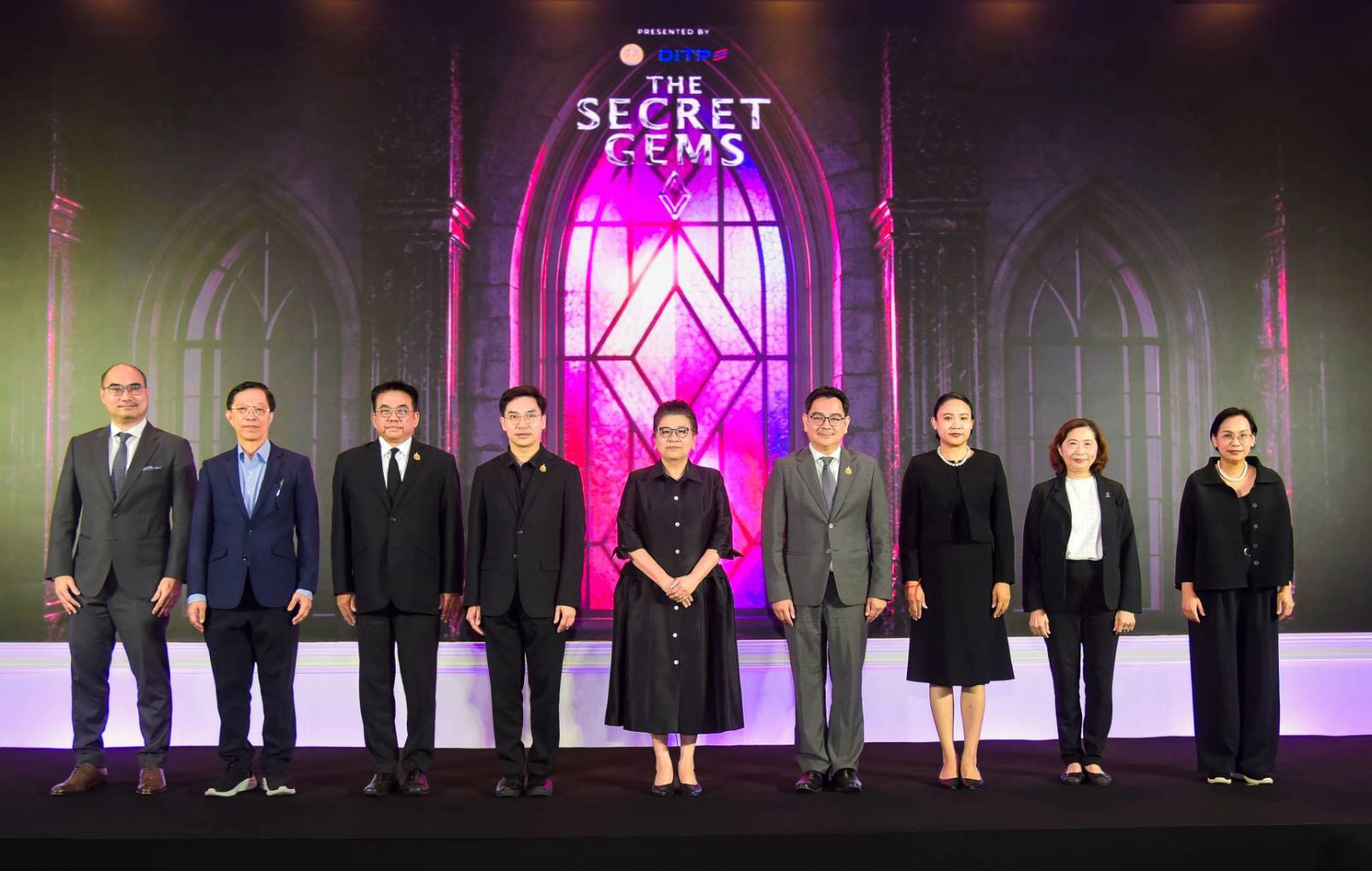 กรมส่งเสริมการค้าระหว่างประเทศ (DITP) กระทรวงพาณิชย์ เปิดตัวรายการเรียลลิตี้ “The Secret Gems”เฟ้นหาสุดยอดนักสร้างสรรค์เครื่องประดับไทย ยกระดับอุตสาหกรรมอัญมณีไทยสู่ตลาดสากล