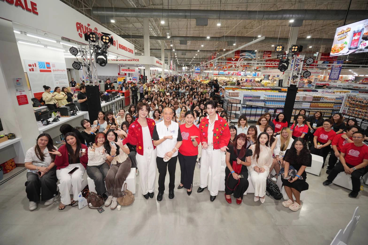 กรมการค้าภายใน ผนึกกำลัง Modern Trade ดึง “นอร์ท-อ๊อตโต้”ลุยกิจกรรม “ไทยช่วยไทยพลัส : อร่อยมั่นใจ ผลไม้ไทยคุณภาพ”ตอกย้ำแคมเปญ Thailand: The Land of Tropical Fruits 2026